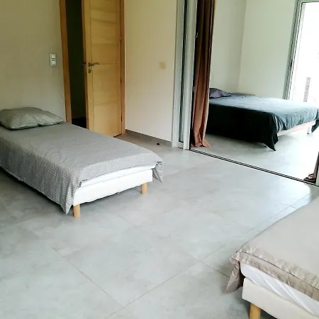 De 5 Chambres A A 700 M De La Avec Vue Sur La Piscine Privee Et Terrasse Amenagee 别墅 孔卡